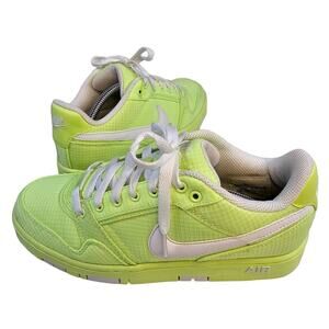 NIKE AIR Prestige 531242-313 Lime Safety Green White Sneakers Women's size 7 1/2